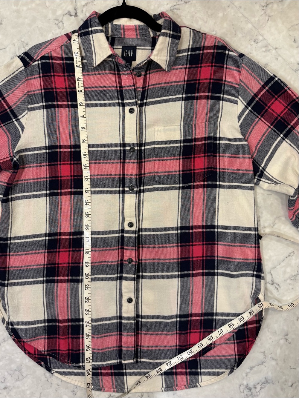 GAP (OVERSIZED) XS women’s Pink,Cream
& Gray/Navy Plaid Button-Down Shirt. - Picture 10 of 13
